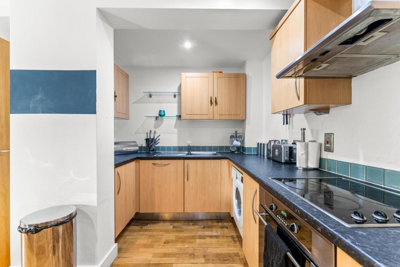 Enchanting Bristol Abode -Sleeps 6 With Balcony! Exteriér fotografie