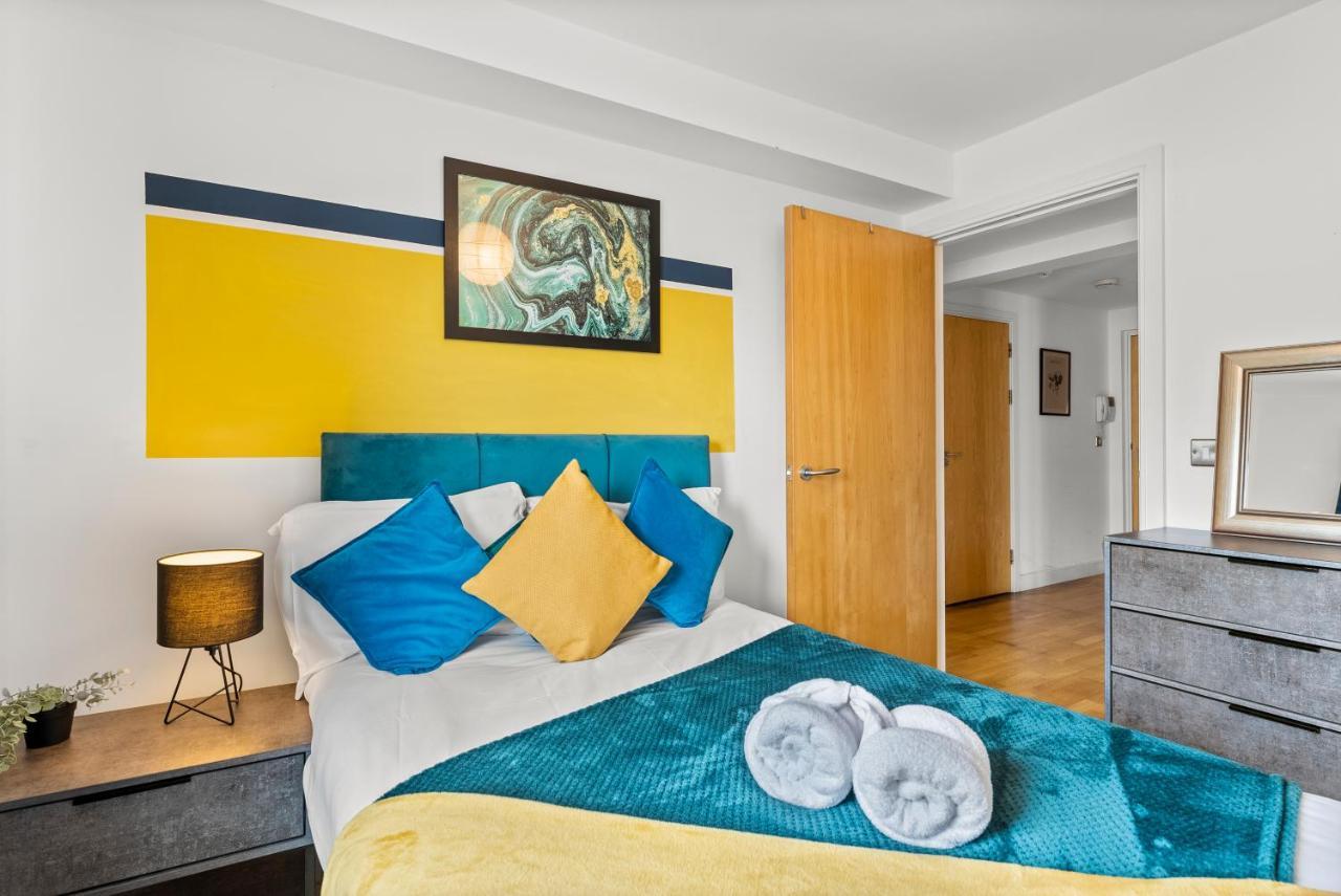 Enchanting Bristol Abode -Sleeps 6 With Balcony! Exteriér fotografie