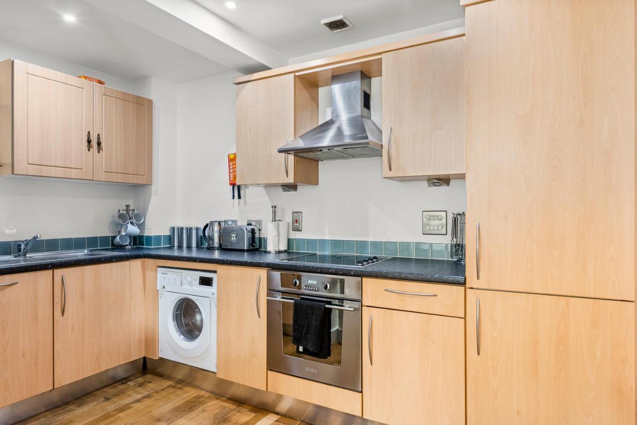 Enchanting Bristol Abode -Sleeps 6 With Balcony! Exteriér fotografie